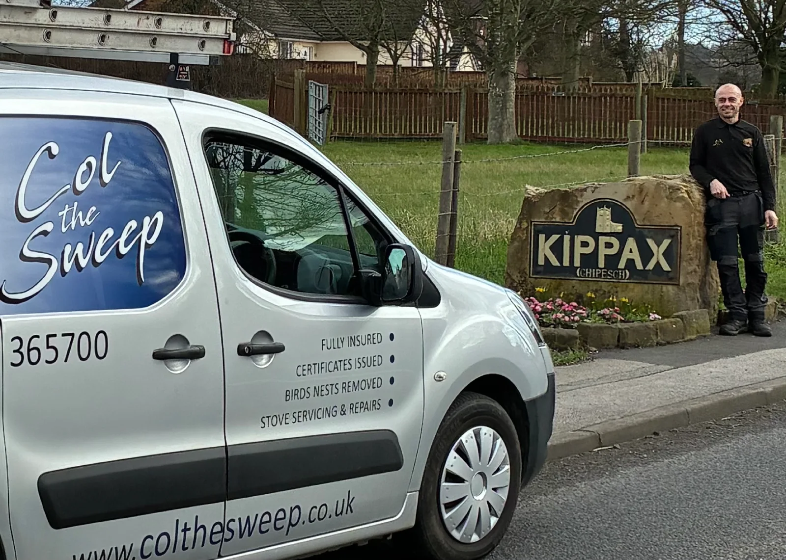 Col The Sweep working in Kippax